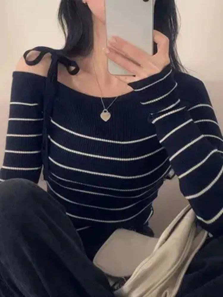 Nuevo suéter elegante de mujer con hombros descubiertos