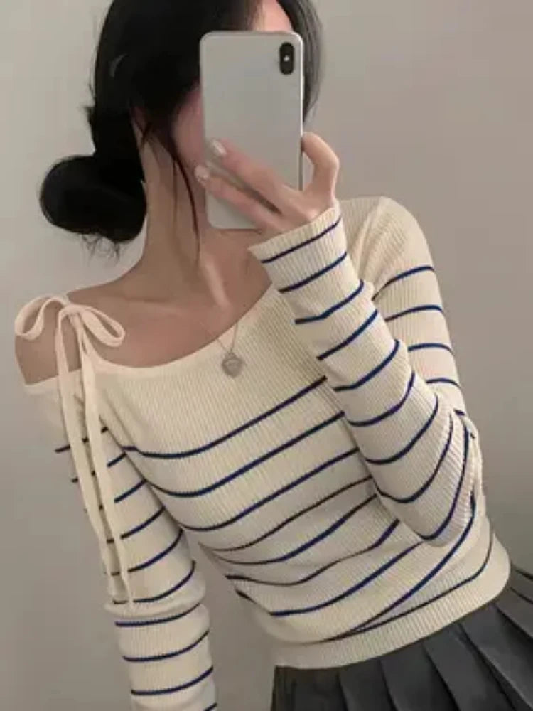 Nuevo suéter elegante de mujer con hombros descubiertos