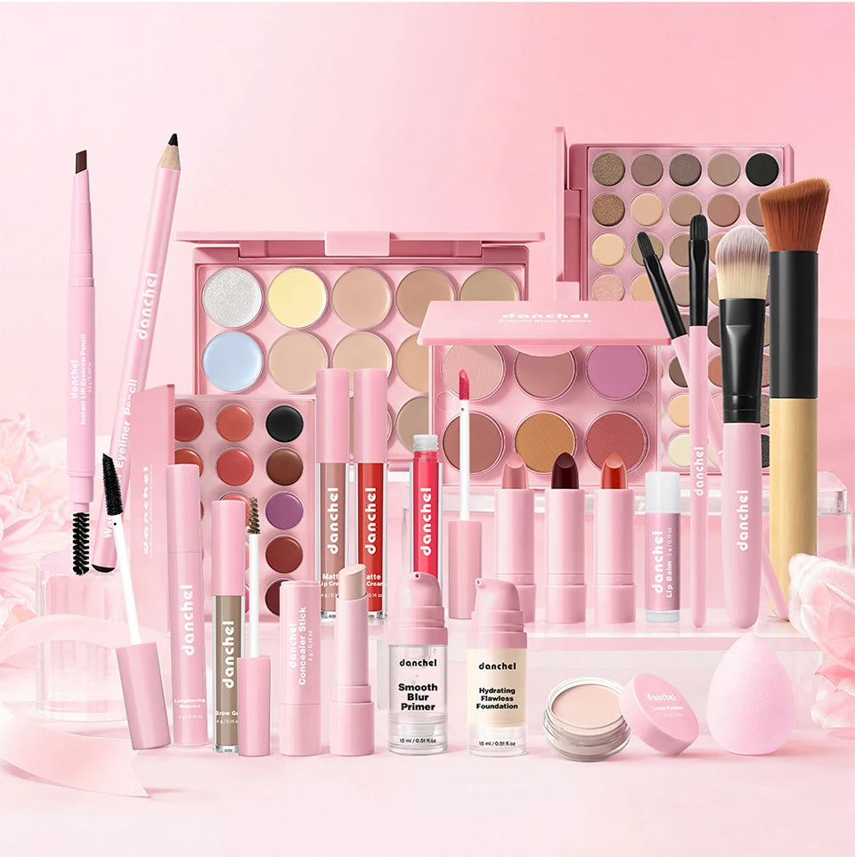 Set de maquillaje todo en uno que reúne todos los cosméticos